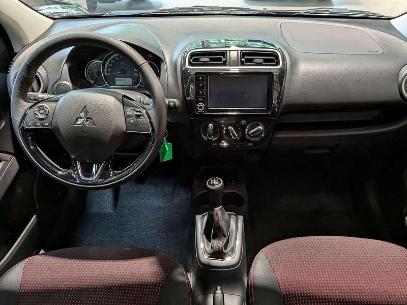 Gebraucht Mitsubishi Space Star Select+ 71 PS (52 kW) 2024 Schwarz Kleinwagen