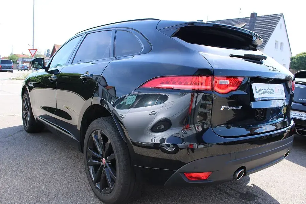 Gebraucht Jaguar F-Pace R-Sport 300 PS (220 kW) 2017 Schwarz SUV