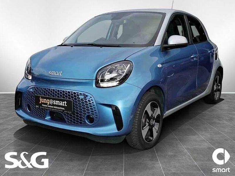 Karosserie in steel blue (metall Gebraucht 2021 Smart ForFour Electric Drive Limousine | 10.890 € (Fairer Preis) - Bild 1/4