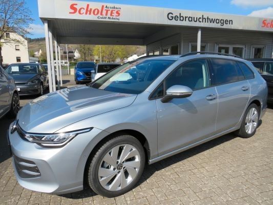 Oyster silver metallic Neu 2025 VW Golf VIII Life Kombi | 31.280 € (Fairer Preis) - Bild 1/4