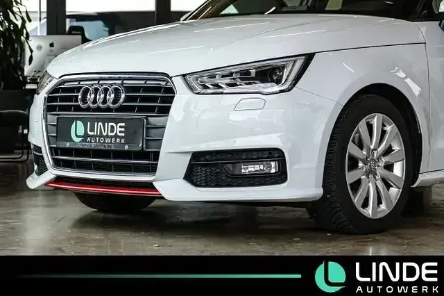 Używany Audi A1 Sport 125 KM (91 kW) 2017 Biały Hatchback