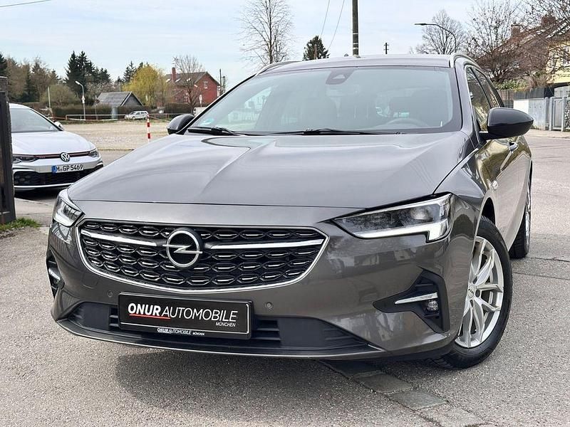 Gebraucht Opel Insignia 174 PS (127 kW) 2023 Moonstone grey (metallic) Kombi