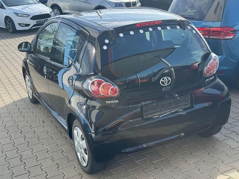 Gebraucht Toyota Aygo Cool 68 PS (50 kW) 2010 Schwarz Kleinwagen