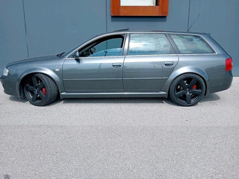 Second-hand Audi RS6 450 CP (330 kW) 2004 Gri Break