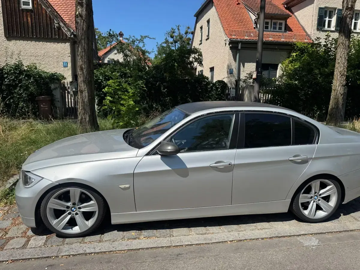 Gebraucht BMW 325 295 PS (216 kW) 2006 Silber Limousine