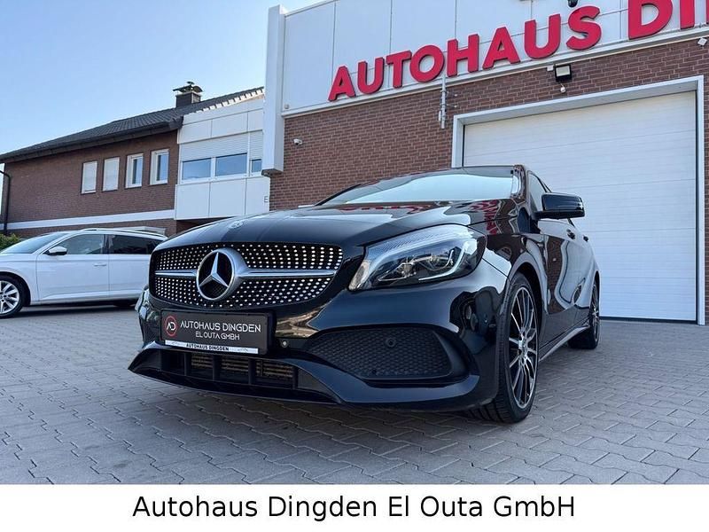 Schwarz Gebraucht 2018 Mercedes A180 AMG line Limousine | 17.950 € (Guter Preis) - Bild 1/4