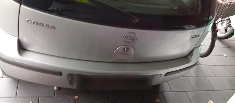 Usata Opel Corsa 75 CV (55 kW) 2004 Argento Utilitaria