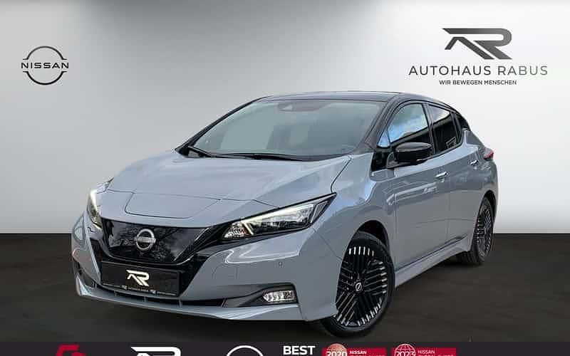Grau Gebraucht 2023 Nissan Leaf N-Connecta Kleinwagen | 19.990 € (Fairer Preis) - Bild 1/4