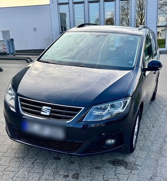 Usado Seat Alhambra Style 150 HP (110 kW) 2017 Preto Monovolume