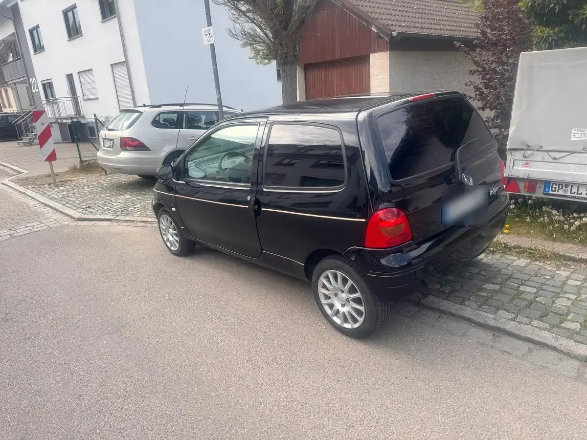 Używany Renault Twingo 2004 Czarny Hatchback