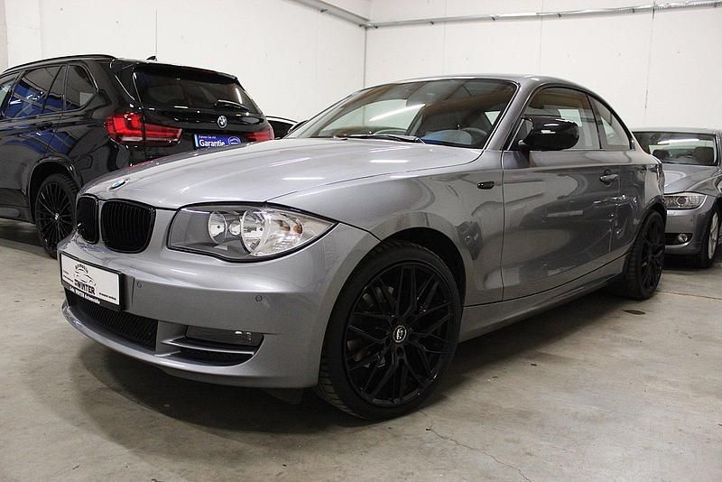 Gebraucht 2009 BMW 120 Coupé Advantage Coupé | 56.546 € - Bild 1/4