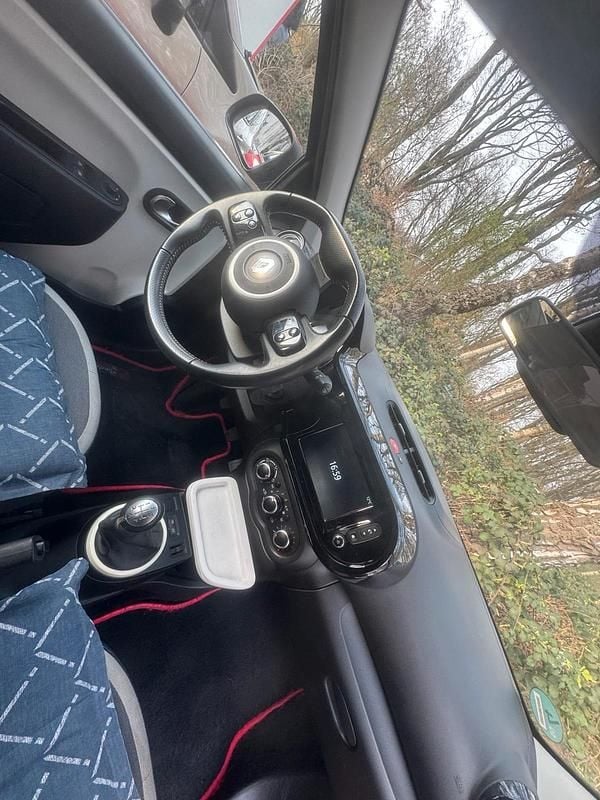 Gebraucht Renault Twingo 71 PS (52 kW) 2015 Rot Kleinwagen