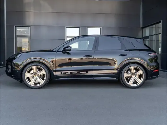 Neu Porsche Cayenne S E-Hybrid Black Edition 519 PS (381 kW) 2026 Schwarz SUV