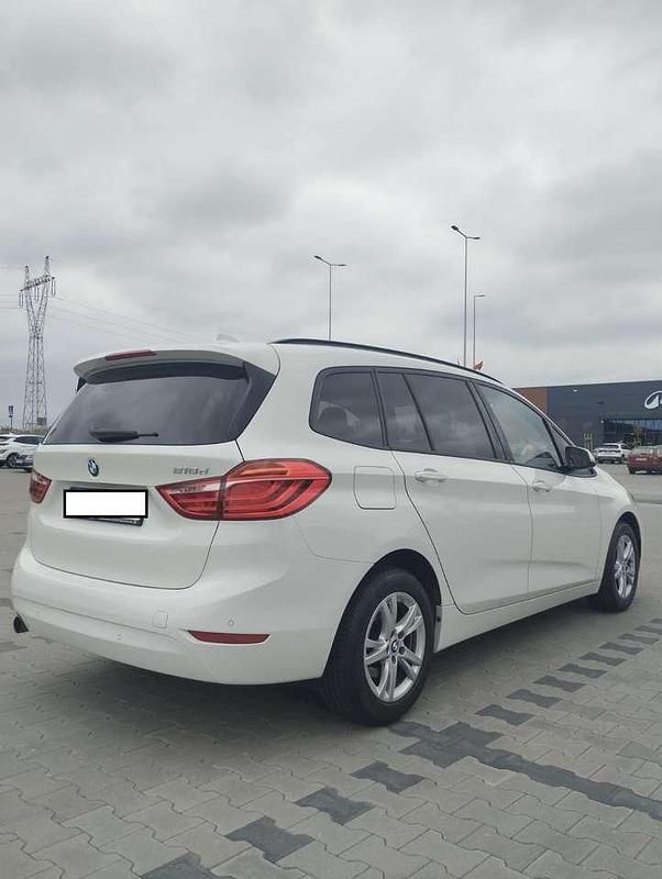 Gebraucht BMW 218 150 PS (110 kW) 2017 Weiß Kombi