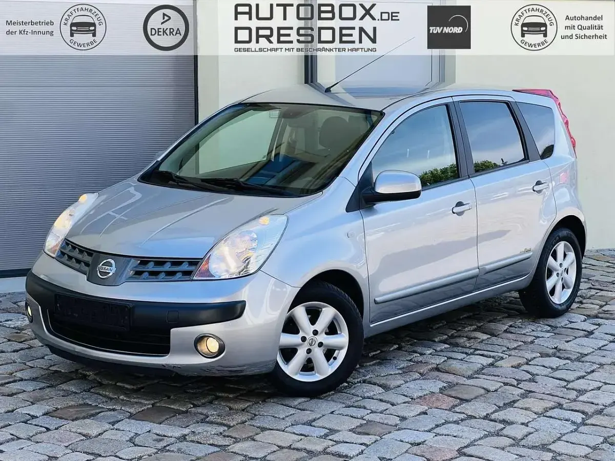 Second-hand Nissan Note Acenta 88 CP (64 kW) 2006 Argintiu Hatchback
