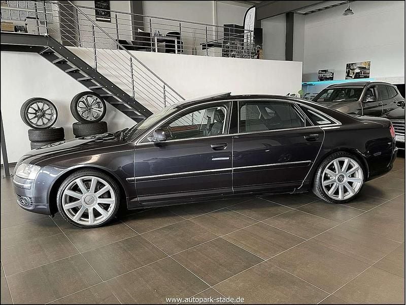 Second-hand Audi A8L Advanced 232 CP (170 kW) 2009 Gri Berlinǎ