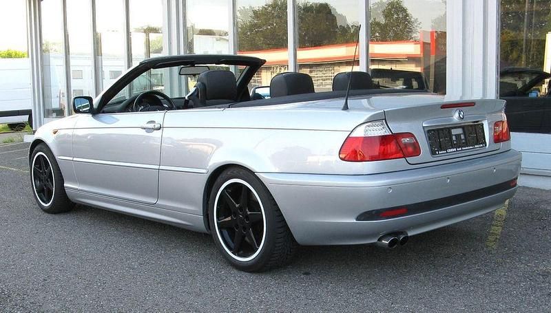 Gebraucht BMW 330 Performance 231 PS (169 kW) 2003 Silber Cabrio