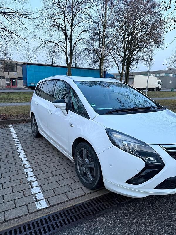 Gebraucht Opel Zafira 150 PS (110 kW) 2012 Weiß Van / Kleinbus