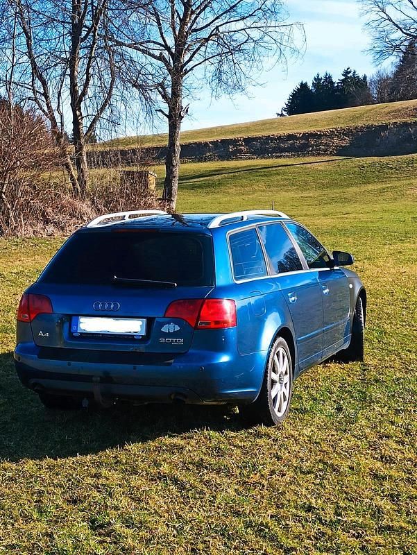 Gebraucht Audi A4 204 PS (150 kW) 2005 Blau Kombi