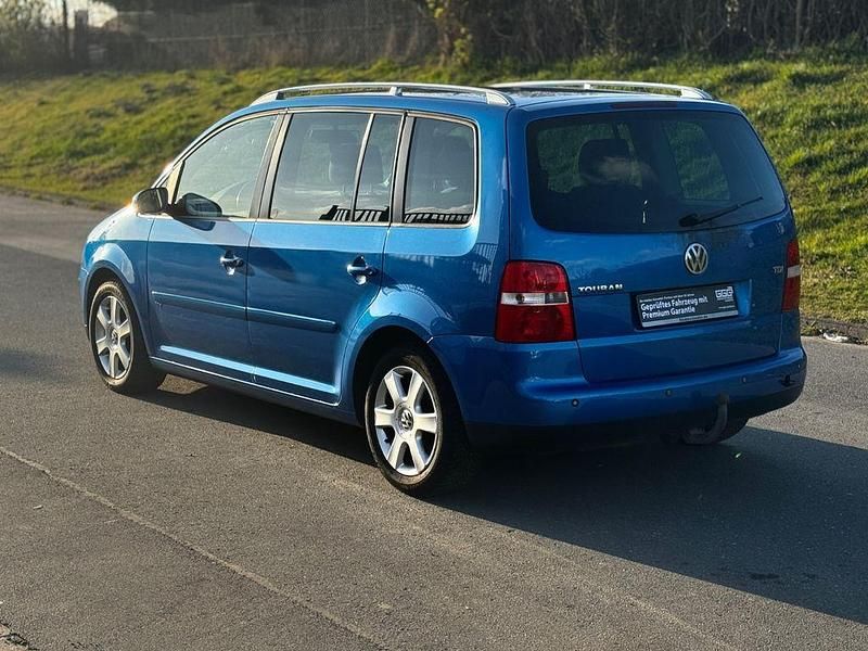 Gebraucht VW Touran Highline 101 PS (74 kW) 2004 Blau Van / Kleinbus