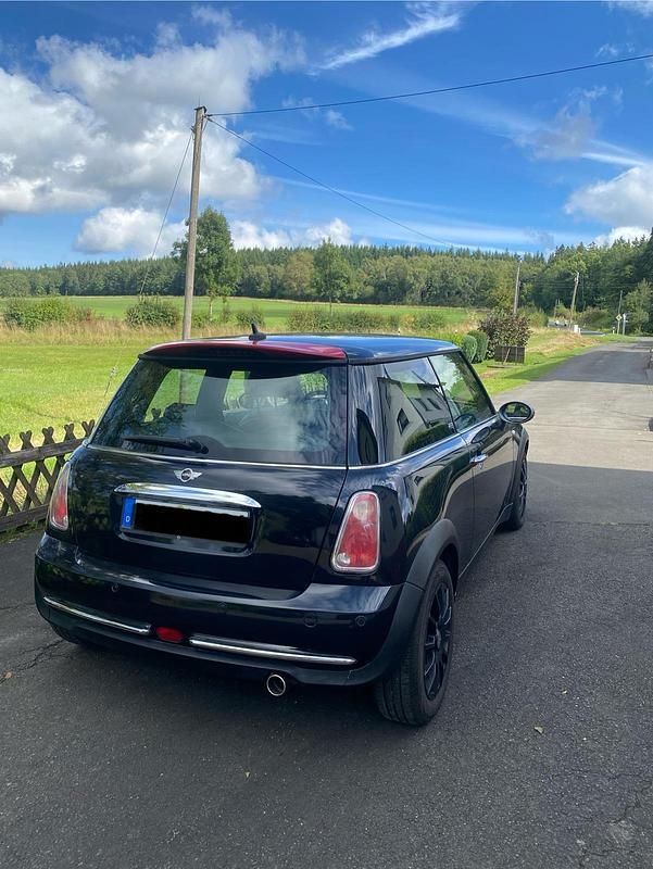 Gebraucht Mini Cooper 116 PS (85 kW) 2006 Schwarz Kleinwagen