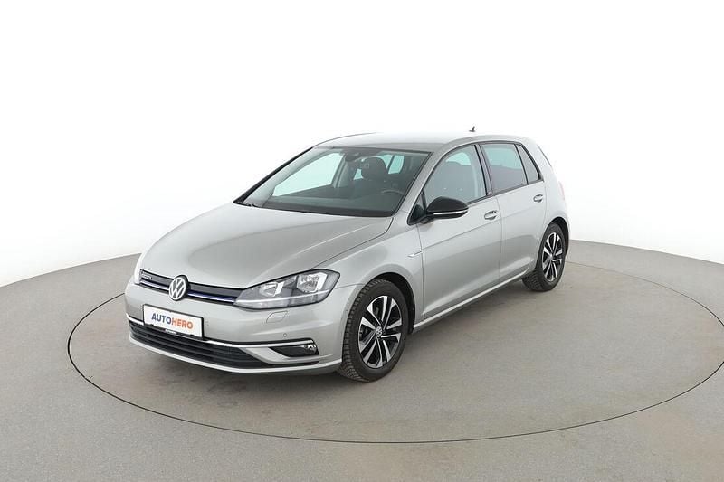 Gebraucht VW Golf VII IQ Drive 2019 Silber Limousine