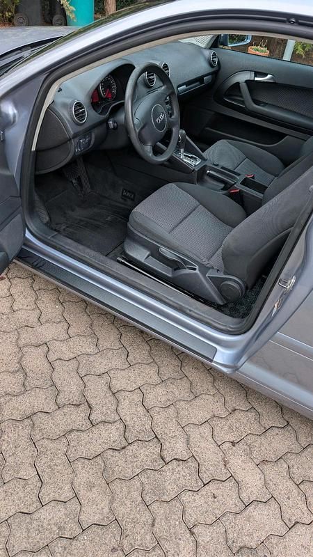 Gebraucht Audi A3 102 PS (75 kW) 2004 Silber Kleinwagen