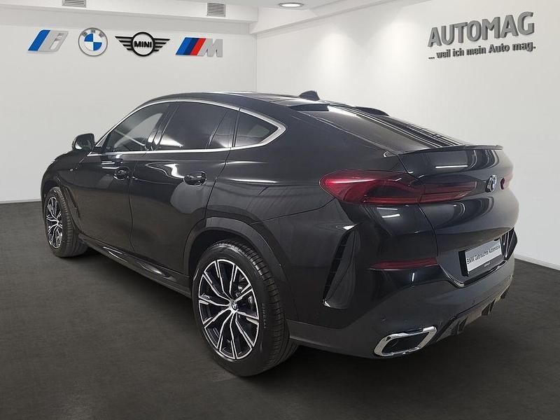 Gebraucht BMW X6 M Sport 340 PS (250 kW) 2022 Schwarz SUV