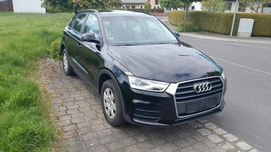 Gebraucht Audi Q3 150 PS (110 kW) 2017 Schwarz SUV