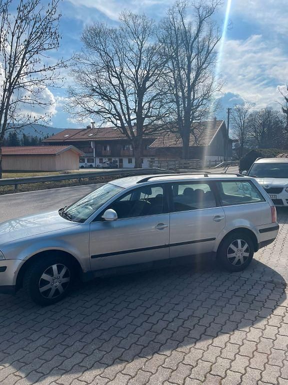 Gebraucht VW Passat 136 PS (100 kW) 2005 Grau Kombi