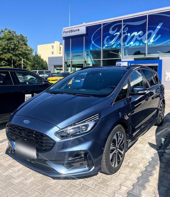 Blau Gebraucht 2021 Ford S-MAX ST-Line Van / Kleinbus | 25.990 € - Bild 1/4
