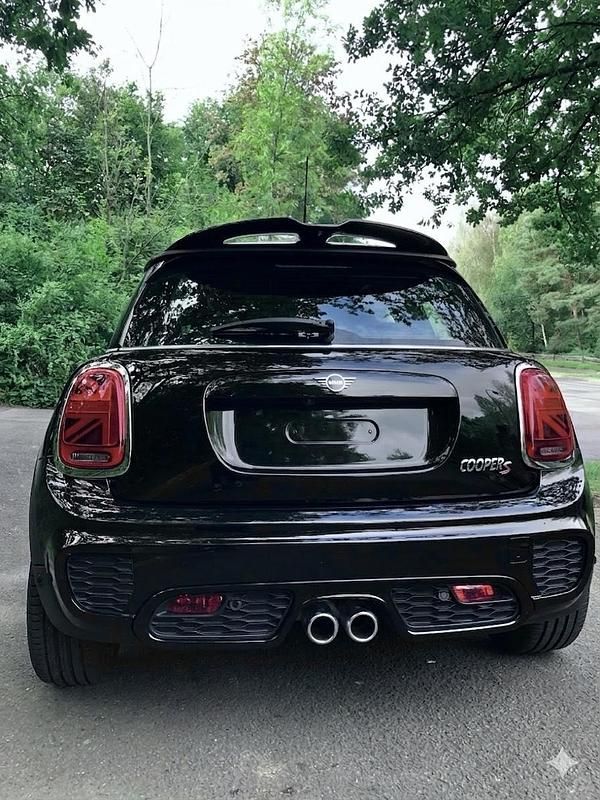 Gebraucht Mini John Cooper Works 192 PS (141 kW) 2019 Schwarz Kleinwagen