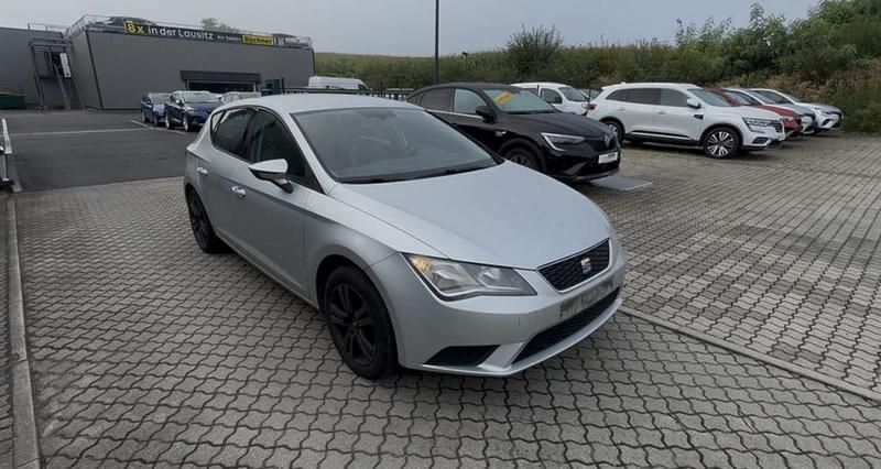 Gebraucht 2014 Seat Leon Reference Limousine | 3.900 € (Superpreis) - Bild 1/4