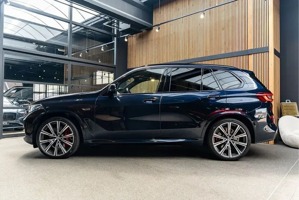 Gebraucht BMW X5 Executive 394 PS (289 kW) 2022 Schwarz SUV