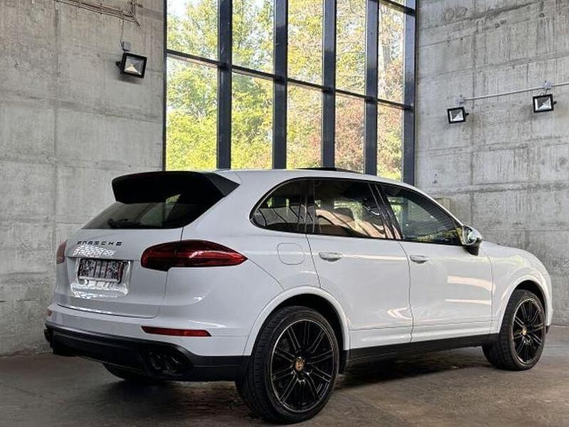 Gebraucht Porsche Cayenne Platinum Edition 262 PS (192 kW) 2016 Weiã SUV