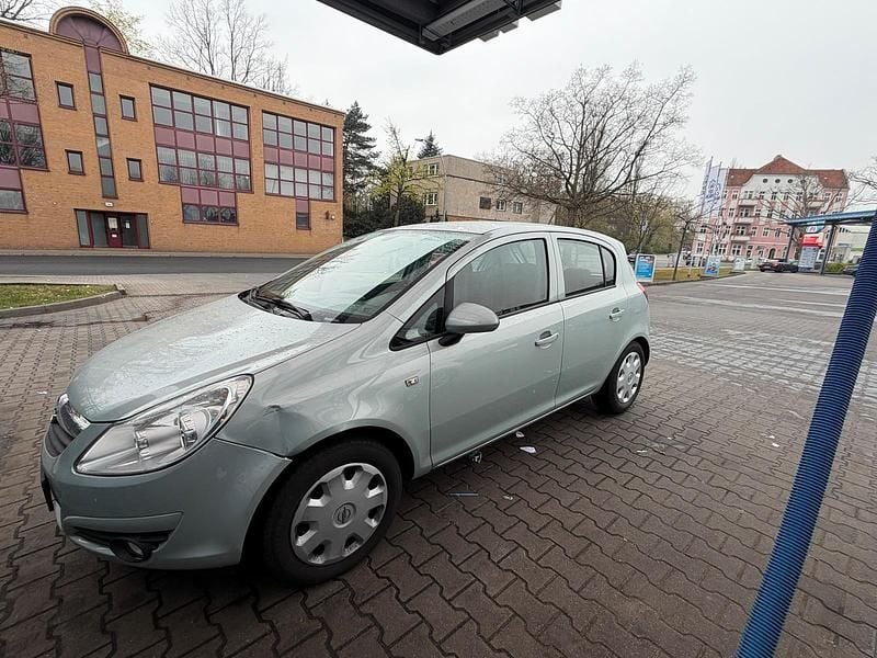 Second-hand Opel Corsa 80 CP (58 kW) 2010 Hatchback