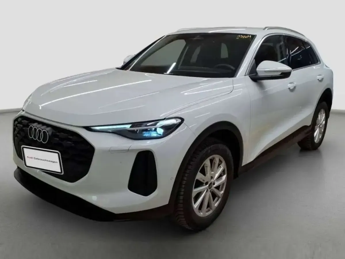 Gebraucht Audi Q5 204 PS (150 kW) 2025 Gletscherweiß metallic SUV