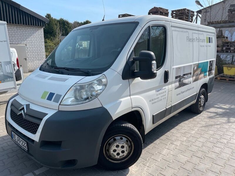 Weiß Gebraucht 2012 Citroën Jumper Van / Kleinbus | 4.500 € - Bild 1/4