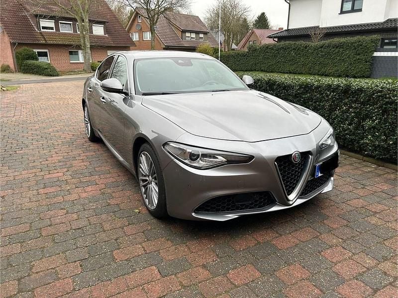 Gebraucht Alfa Romeo Giulia Super 200 PS (147 kW) 2020 Silber Limousine