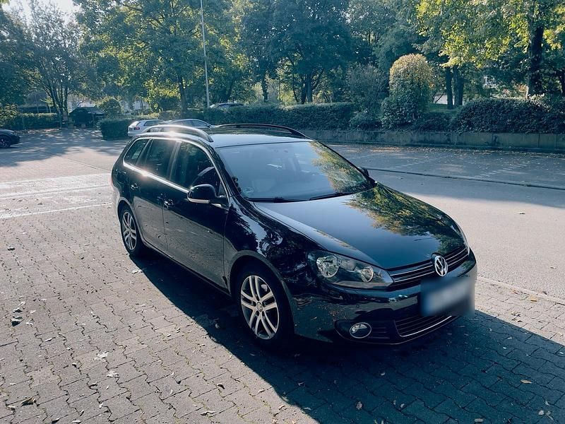 Schwarz Gebraucht 2011 VW Golf VI Kombi | 3.300 € (Guter Preis) - Bild 1/4