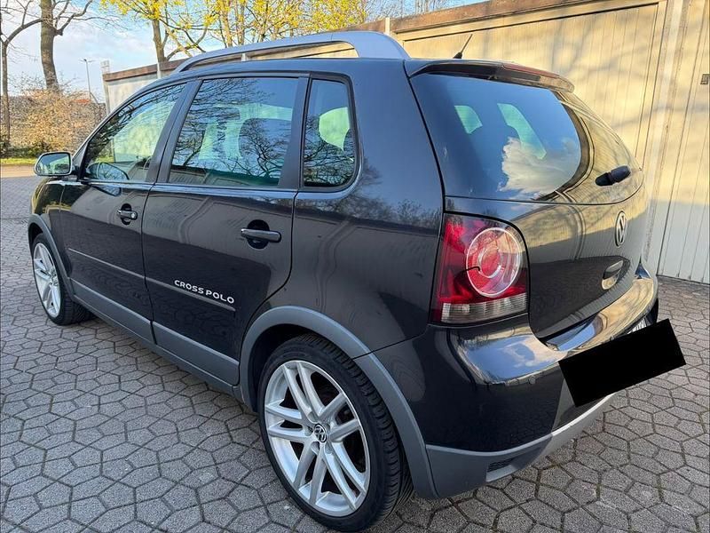 Gebraucht VW Polo Cross 80 PS (58 kW) 2009 Schwarz Kleinwagen