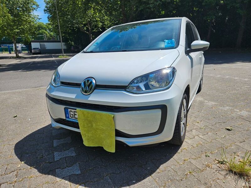 Weiß Gebraucht 2017 VW up! move up! Kleinwagen | 7.600 € (Fairer Preis) - Bild 1/4