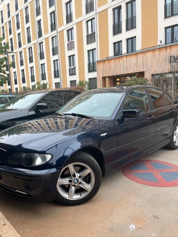Schwarz Gebraucht 2003 BMW 318 Limousine | 3.900 € (Fairer Preis) - Bild 1/4