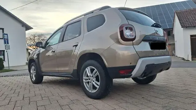 Gebraucht Dacia Duster Prestige 116 PS (85 kW) 2019 Beige SUV