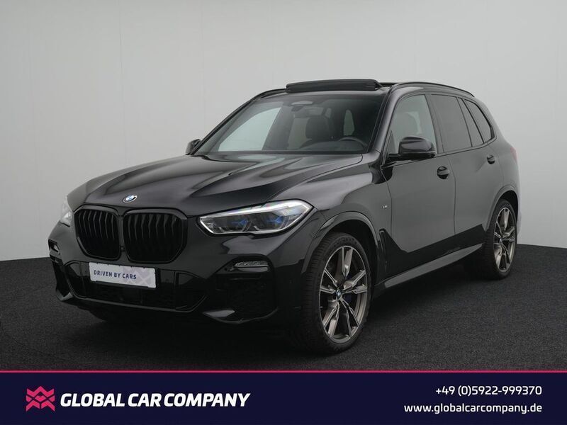Black sapphire metallic Gebraucht 2020 BMW X5 M50 Comfort Edition SUV | 45.950 € (Etwas zu teuer) - Bild 1/4