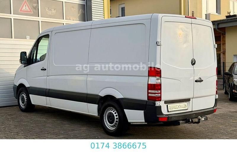 Gebraucht Mercedes Sprinter 163 PS (119 kW) 2018 Weiß Van
