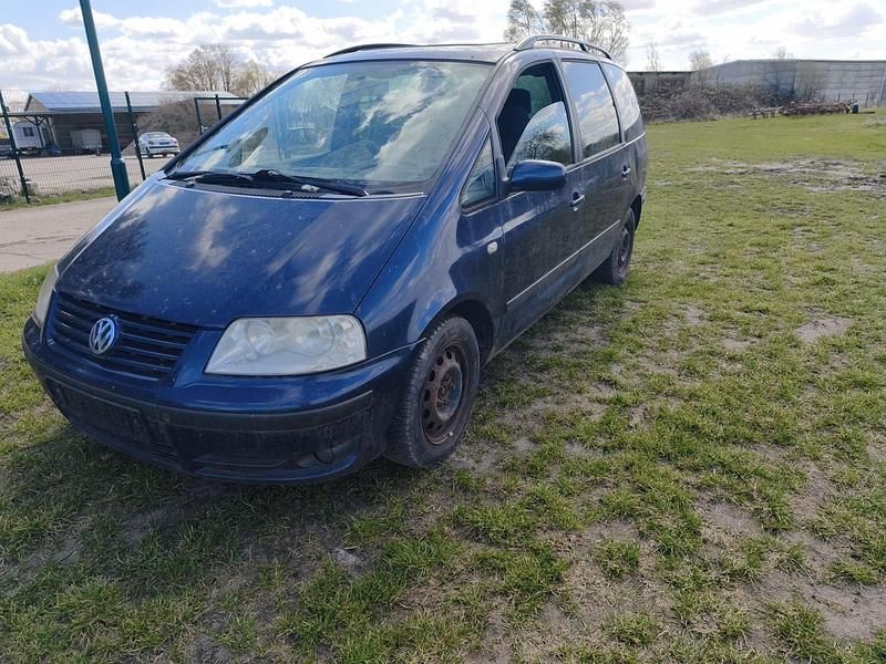 Gebraucht VW Sharan 115 PS (84 kW) 2001 Blau Van / Kleinbus
