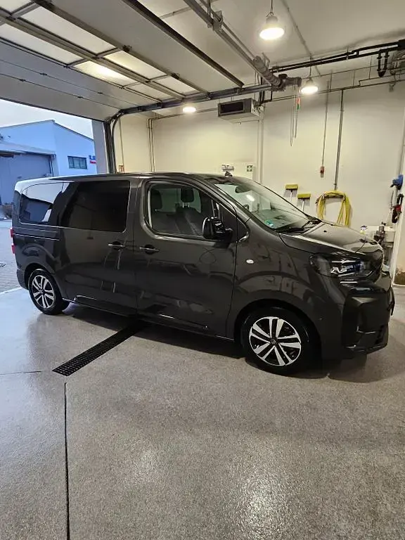 Neu Citroën Spacetourer 179 PS (131 kW) 2026 Grau Van / Kleinbus