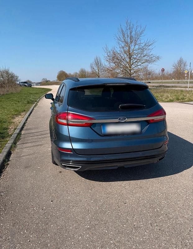 Gebraucht Ford Mondeo ST-Line 190 PS (139 kW) 2019 Blau Limousine