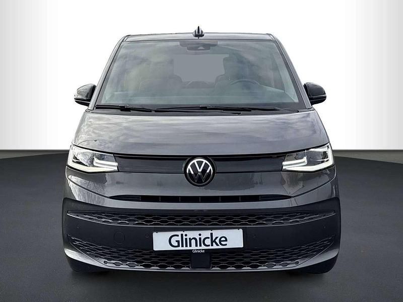 Gebraucht VW Multivan 150 PS (110 kW) 2023 Indiumgrau metallic Van